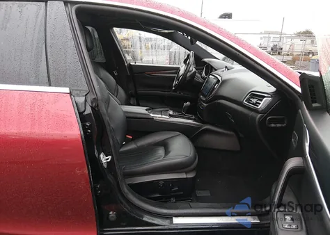 2017 Maserati Ghibli z USA, uszkodzony, nr VIN ZAM57XSA0H1206162